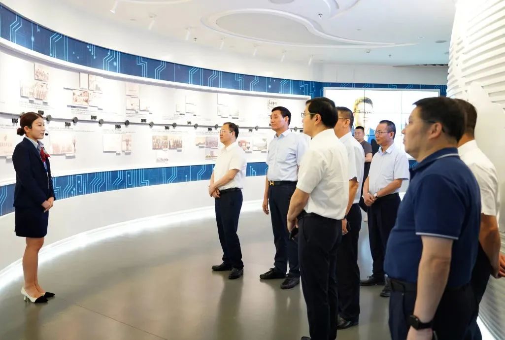 1686100739341697.jpg 01.jpg